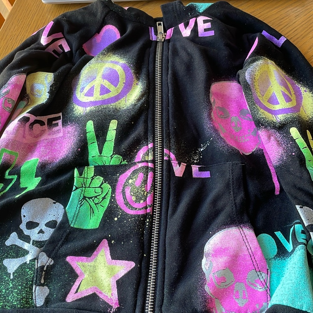 Chaser Zip Hoodie Peace Sign Happy Face Stars Skull Pattern Size 6 NWT
